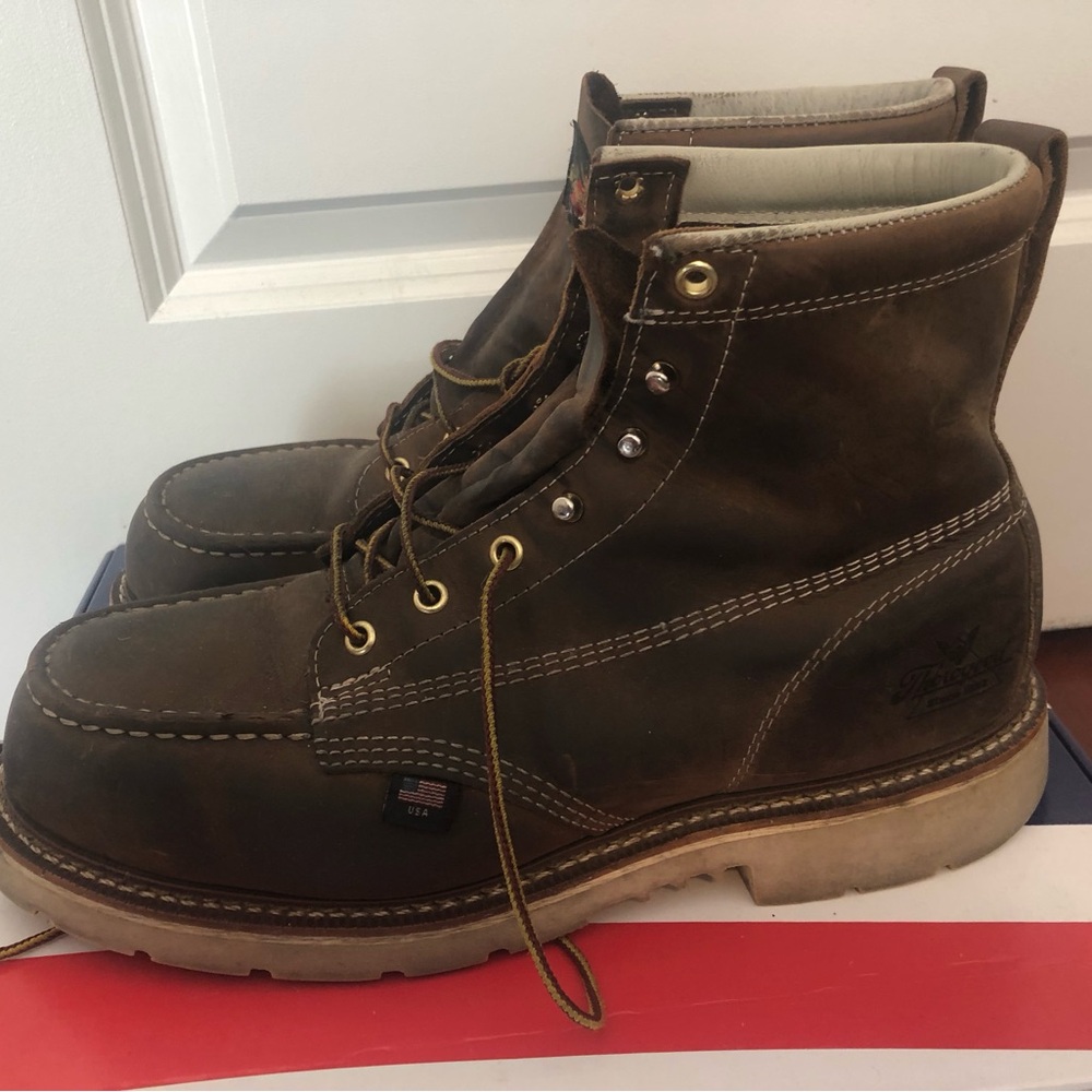 Men's Thorogood 6" Moc Toe Wedge Sole Boot Steel toe boot size 11 EE
